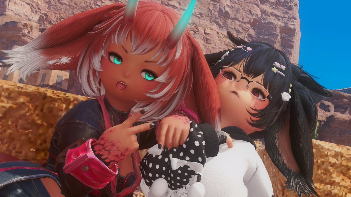 LalaBnuuy's tweet photo. Besties (?) https://t.co/BzcWLD77Wj