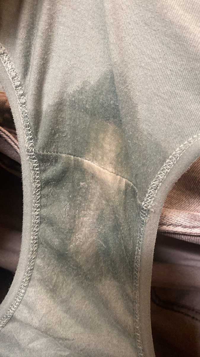 playwithmiaplz's tweet photo. fuckkkkkf im so wet https://t.co/Z9QP6j9imY