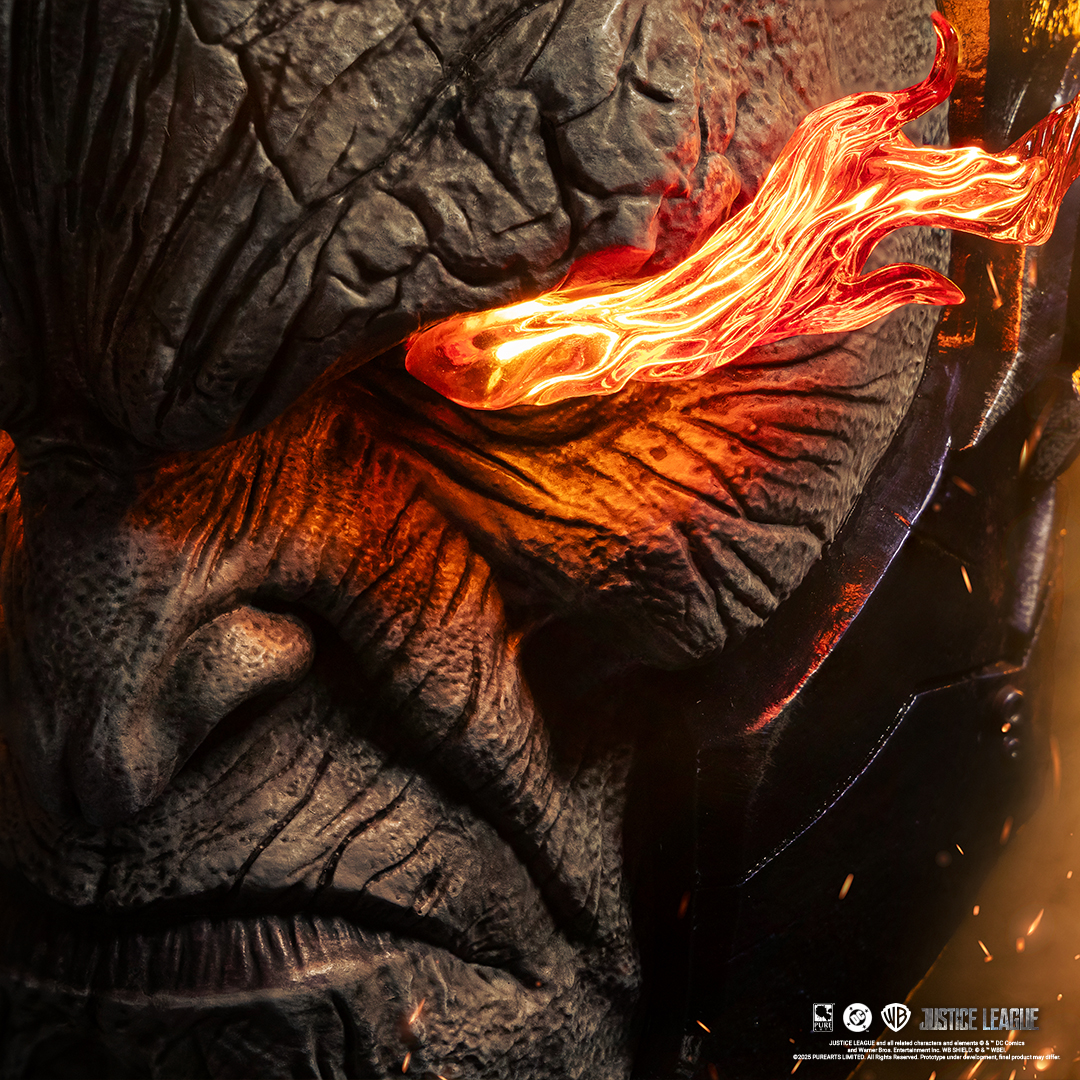 PureArtsLimited's tweet photo. The Darkseid 1/1 Scale Art Mask Exclusive Edition is available for pre-order! Only 250 Exclusive Editions with the bonus Omega Flame Eyes! 🔥

Pre-order yours now ➡️ https://t.co/WRnBb04H97 https://t.co/VD0gEMu1xo