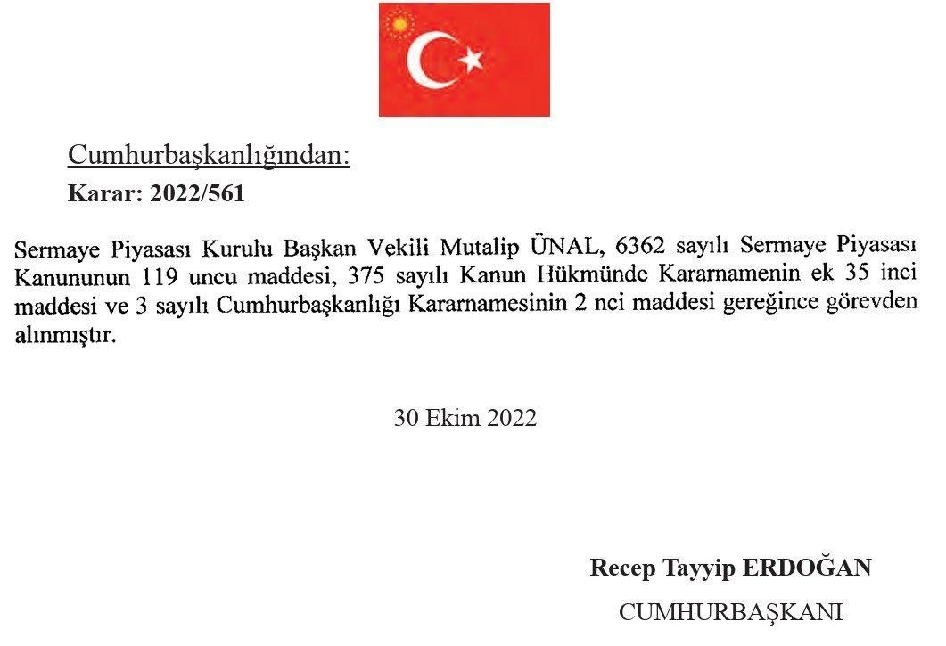 SaatOldu012's tweet photo. Tera yatırımın borsaya açılmasına "fonun yapısı zayıf olduğu için" izin vermeyen 2 SPK üyesi Mutalip Ünal ile Ali Akay, Erdoğan tarafından görevden alındıktan sonra Tera Yatırım'ın borsaya açıldığı ve böylece 20 milyar dolarlık vurgun yapıldığı anlaşılalı birkaç saat oldu https://t.co/Vu2umT9Zor