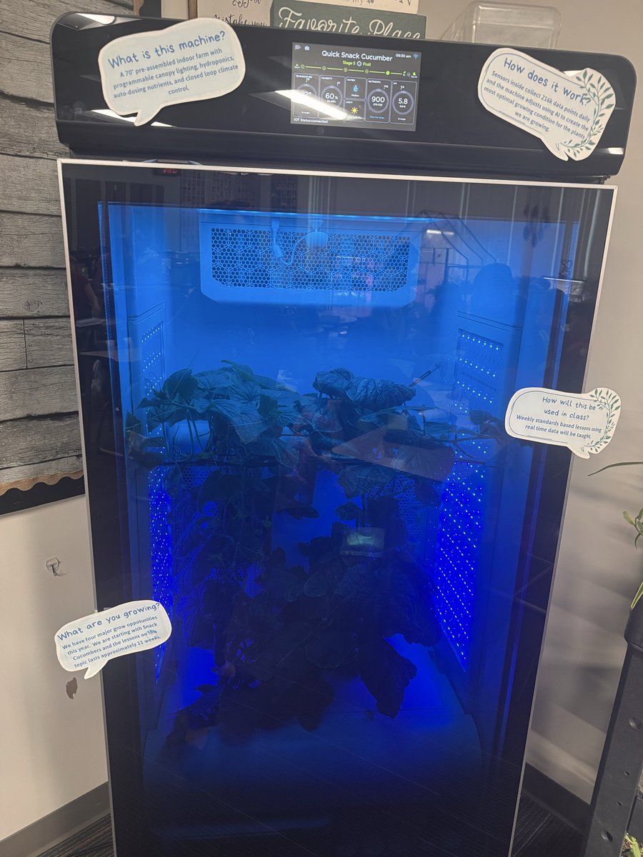HCPS_STEM's tweet photo. Spent the morning at @HCPS_YorkMagnet seeing STEM in action in 5th &amp; 6th grades. The integration of Farm-Ed chambers have been a great addition to student learning! https://t.co/0BZxwAZhG7