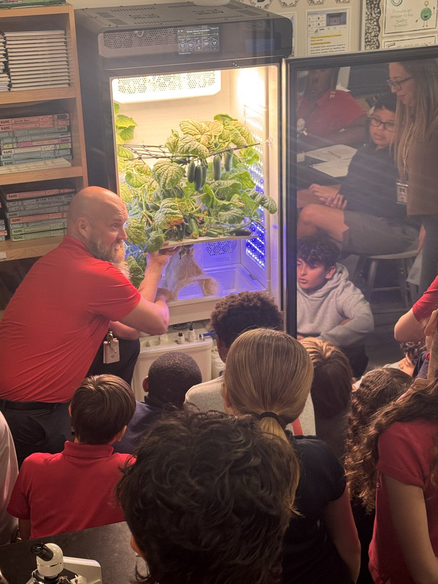 HCPS_STEM's tweet photo. Spent the morning at @HCPS_YorkMagnet seeing STEM in action in 5th &amp; 6th grades. The integration of Farm-Ed chambers have been a great addition to student learning! https://t.co/0BZxwAZhG7