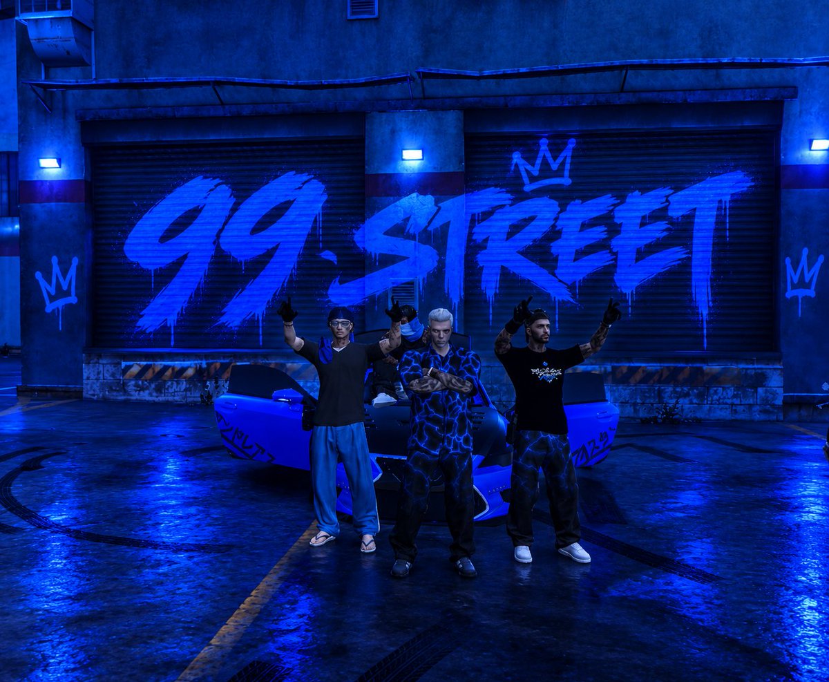 99stree1's tweet photo. 99street https://t.co/DS3IOrRluC