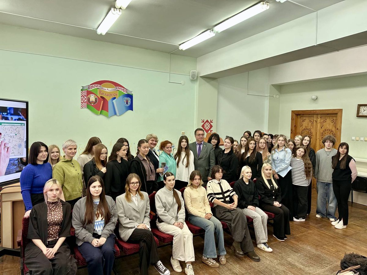 up_uin's tweet photo. 📌 Сегодня в Индустриально-педагогическом колледжа прошла встреча с учащимися специальности «Туризм и гостеприимство»
Директор инкубатора малого предпринимательства УП «УИН»  вместе с представителем администрации Фрунзенс��ого района провела открытый диалог о развитии туризма. https://t.co/fTf5lkbMEn