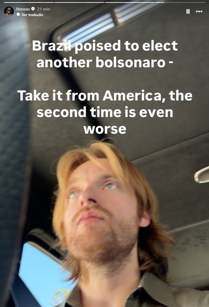 poptime's tweet photo. 🚨⭐ AGORA: FINNEAS, irmão de Billie Eilish, declara apoio a Lula em story:

"Brasil está prestes a eleger outro Bolsonaro. Levem em consideração os EUA [Trump], da segunda vez é ainda pior." https://t.co/ryGoBdB2lO