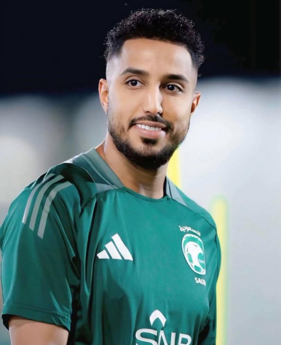 Dursny's tweet photo. لأول من 14 سنة بدون تواجد سالم الدوسري حقق المنتخب السعودي اول بطولة بعد غياب 

لاعب منتهي وجوده يضر بالمنظومة اتمنى ما نشوفه في كاس اسيا بعد شهرين https://t.co/8uXaAnVikf