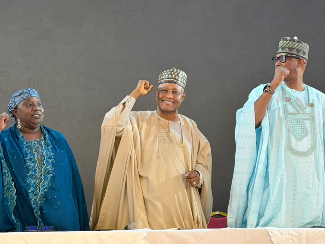 MOIKaduna's tweet photo. GOV. UBA SANI ENGAGES 255 WARD COUNCILLORS ON GRASSROOTS DEVELOPMENT

Governor Uba Sani has hosted a high-level strategic engagement with all 255 Ward Councillors across Kaduna State, focusing on grassroots development, effective governance and stronger coordination between communities and government.

The engagement brought together the Deputy Governor, Dr. Hadiza Sabuwa Balarabe; the Minister of Housing and Urban Development, Alhaji Muttaqa Rabe Darma; the Special Adviser to the President on Political and Other Matters; and other senior government officials at the state and federal levels.

The meeting highlighted the importance of strengthening grassroots structures and ensuring that government programmes and development initiatives continue to reach communities across the state.

During the engagement, the Council of Councillors passed a vote of confidence in President Bola Ahmed Tinubu, Governor Uba Sani and the APC leadership.

The 255 councillors also expressed their commitment to mobilising grassroots support for the party and its candidates ahead of the 2027 elections.