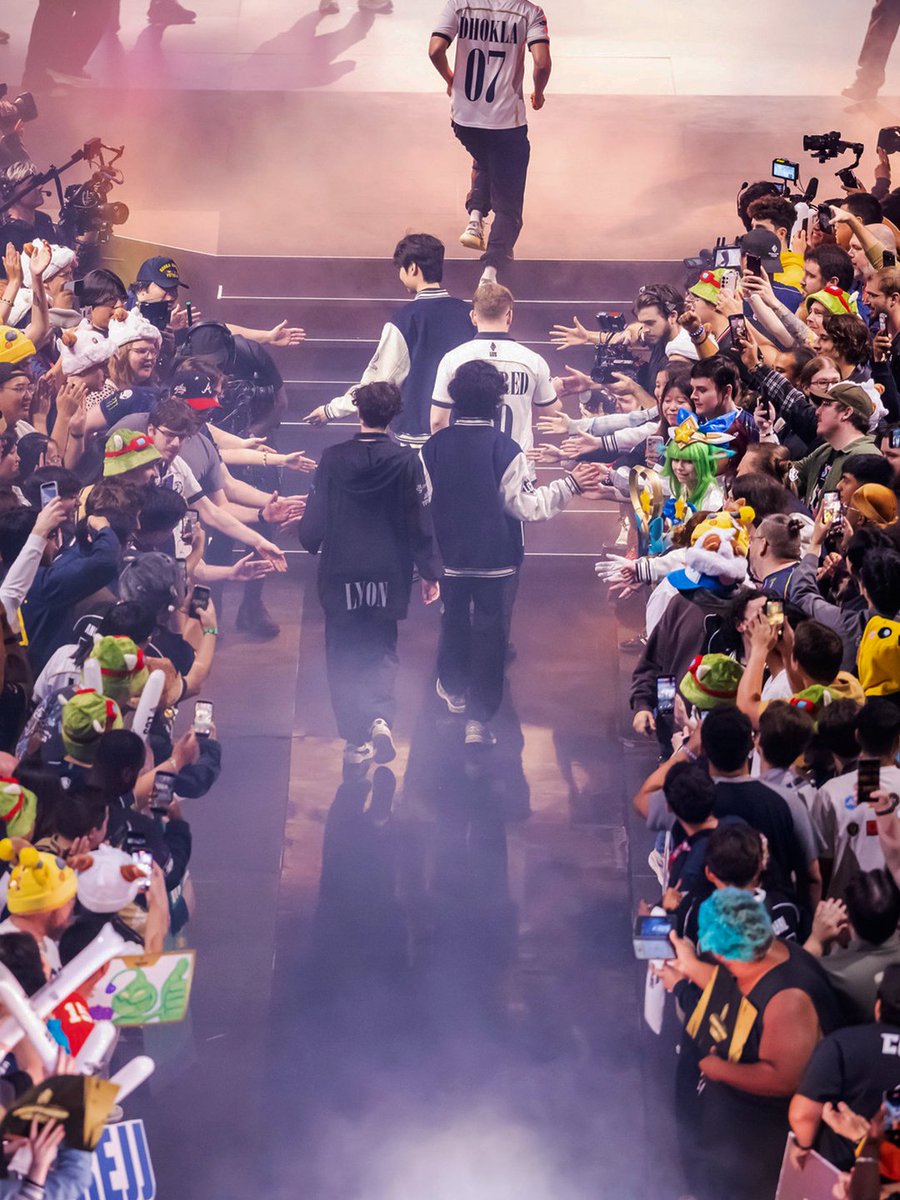 LyonLATAM's tweet photo. LYON will return in #Worlds2026. https://t.co/VjCXYRyGG6