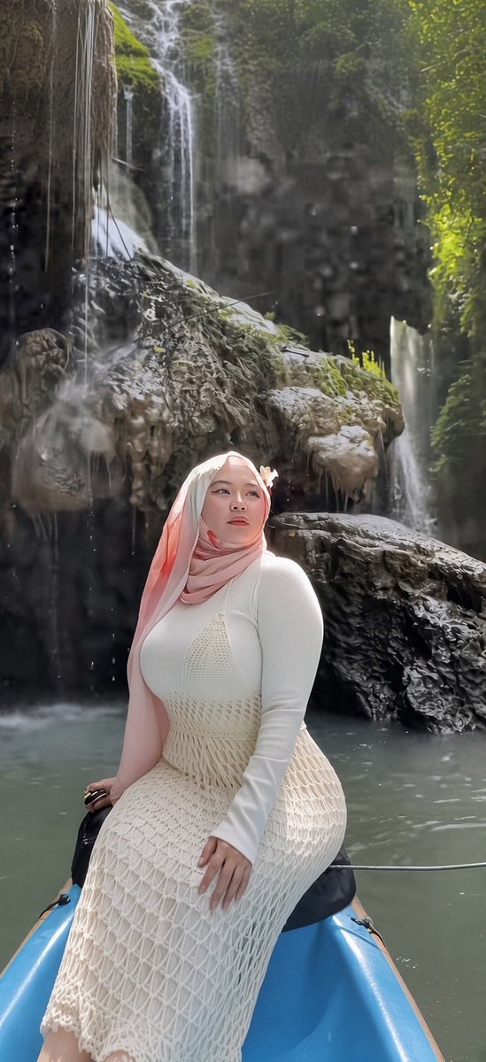 mommy45th's tweet photo. Pengen diet tapi gamau kepanasan, pengen olahraga malam ada gak sih😭 https://t.co/NDsdFdYLLS