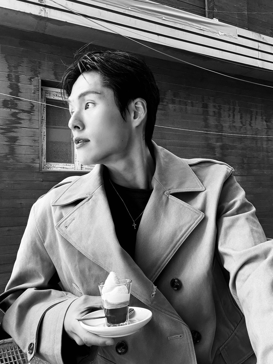 love_0811_u's tweet photo. 💚현기 인스타게시물💚
partin_ee
가을이 왔습니다🍂 https://t.co/LPdnHvD5rD