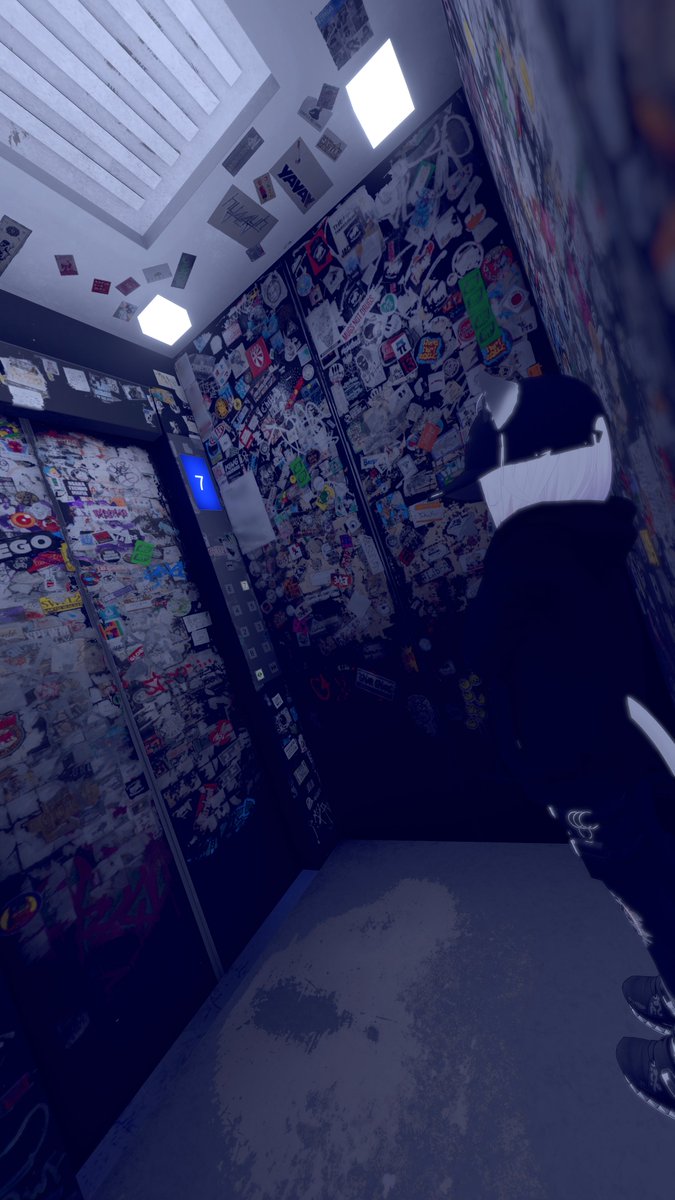 cisqua1021's tweet photo. #VRChat https://t.co/kXPLZFIAC0