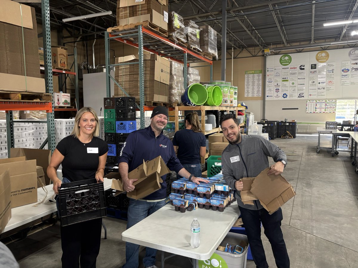 Promevo's tweet photo. Today, our Cincinnati team members volunteered at @Go_Pantry to help package food supplies for local kids. We're proud to support GO Pantry’s mission to combat childhood hunger in our community — thank you for having us back for another great year of service! #GooglePartner https://t.co/qEXmX4yosu