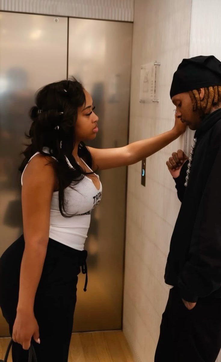 Adips_Wave's tweet photo. Lil Durk really made “India” into a whole love story. 😂❤️

“India”
“India Pt. 2”
“India Pt. 3”

Which one is the best? 👀 https://t.co/ZxRuvNoAtg