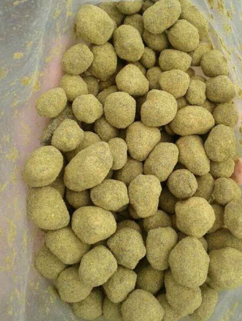 WEEDORLANDO2's tweet photo. Sticky sticky fresh MOONROCKS IN 🔥⛽️Florida we smoking or whAT 🤔 MOBILE WITH THE GAS N DISPOS IN ORLANDO FL
#orlandoflorida #weed #plug
#Orlando #orlandoweed #Kissimmee #Miami #Davenport #Poinciana #Disney100 #florida https://t.co/4MkelogmBr