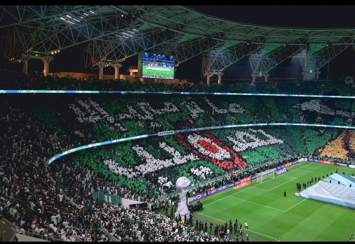 football_li5's tweet photo. احترم تُحترم…………….

لاتُقارن نفسك بـهذا المدرج العظيم

مصيرك واحد في ارض الملعب = خسارة!

الجمهور قالها من البداية "مانرمي الا نصيب"🎯

☝🏼☝🏼☝🏼☝🏼☝🏼☝🏼💚💚💚💚💚💚💚💚 https://t.co/wVikWU0iYk
