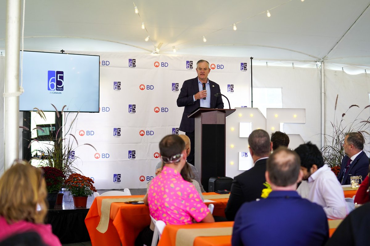 ChrisDipentima's tweet photo. Thrilled to be part of BD's 65th anniversary celebration today. BD has grown from eight employees to 500+, producing billions of life-saving syringes in Canaan every year. Most exciting is what comes next, including a new federal partnership to expand domestic #manufacturing. https://t.co/Wf7J0icjP3