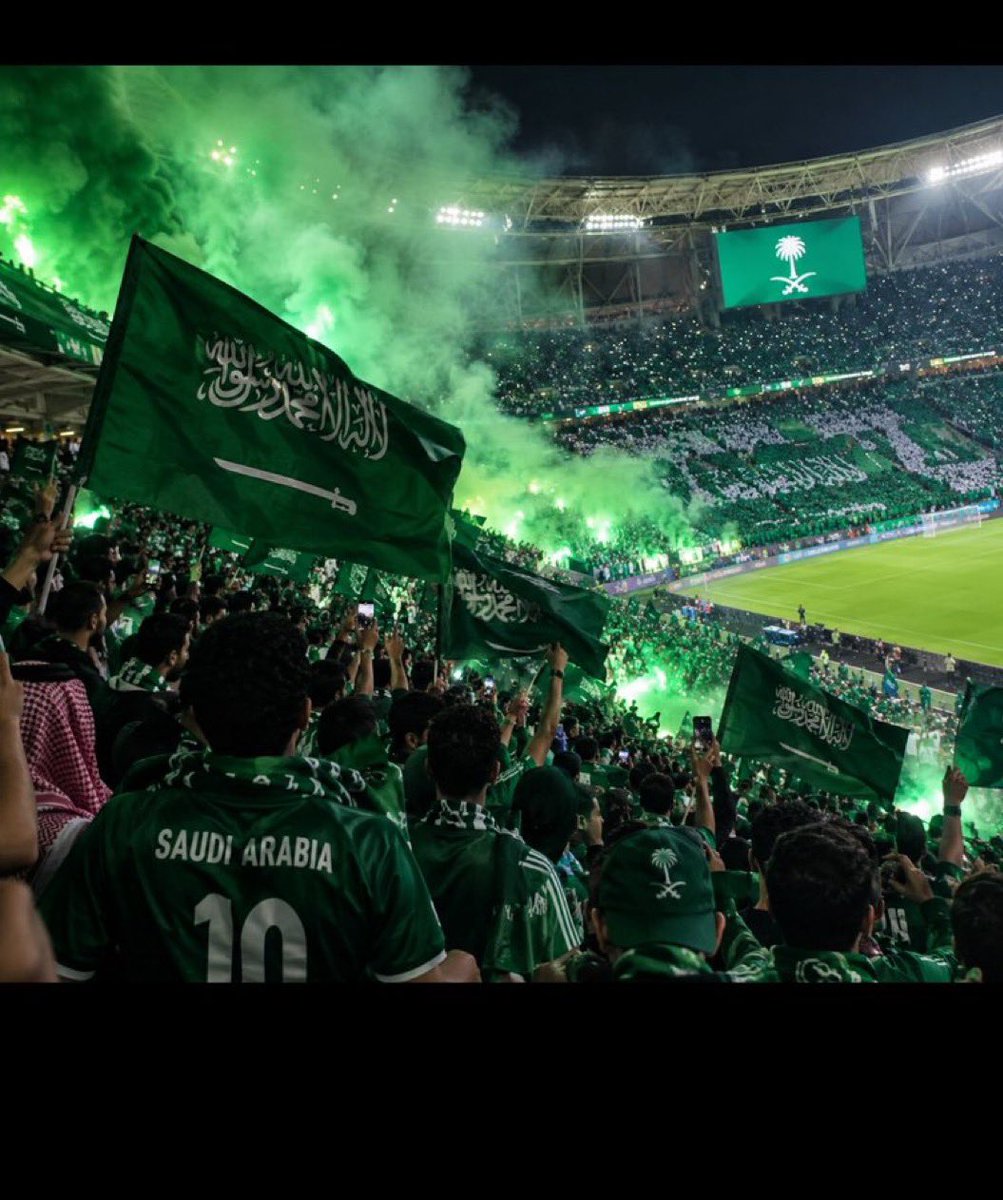 alhradb's tweet photo. نهاية المباراة | 
الأخـضـر بـطـــلًا لكـأس الخليـج 27! 🏆🇸🇦
رجـااال قـول وفعـل.🔥🔝
#الأخضر_بطل_الخليج | #هذا_الأخضر
#السعودية_الإمارات 
#الامارات_السعودية https://t.co/MGrv4jqjOZ