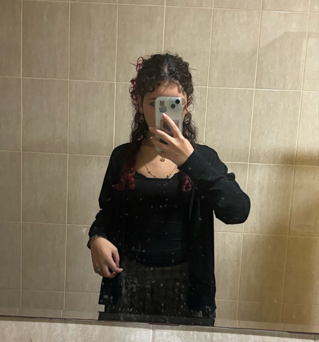 tlookofluv's tweet photo. lavaboyu ilk defa bos bulunca ne yapacagimi bilemedim fotograf cektm,, https://t.co/7b9DCzy85a