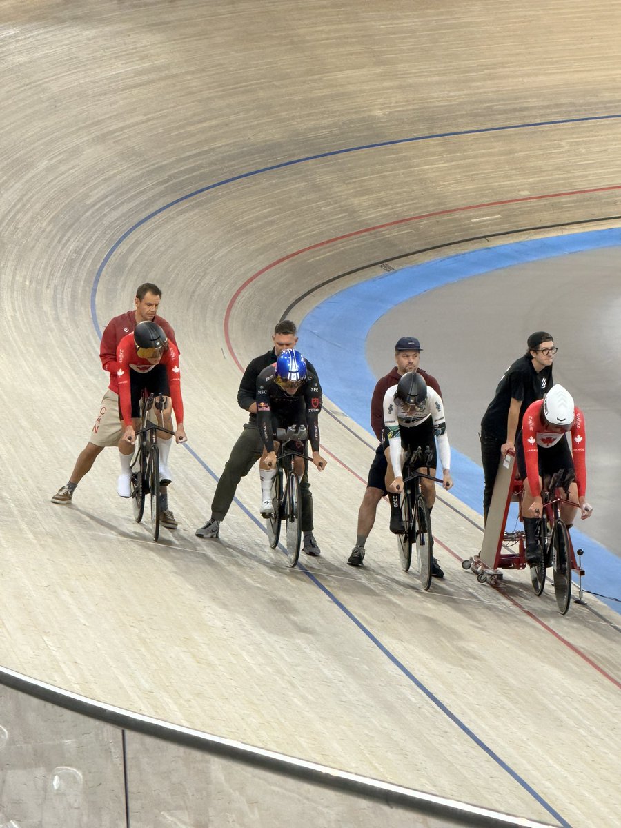 wick_22's tweet photo. I LOVE cycling! Today I finally got a chance to see Carson Mattern and @CyclingCanada training at the Milton Velodrome. Awesome facility,  and they are looking fast! 

Good luck to Carson and all of Team Canada at the upcoming World Champs and Olympic Qualifiers in Shanghai! https://t.co/HGJOwh7Hf3