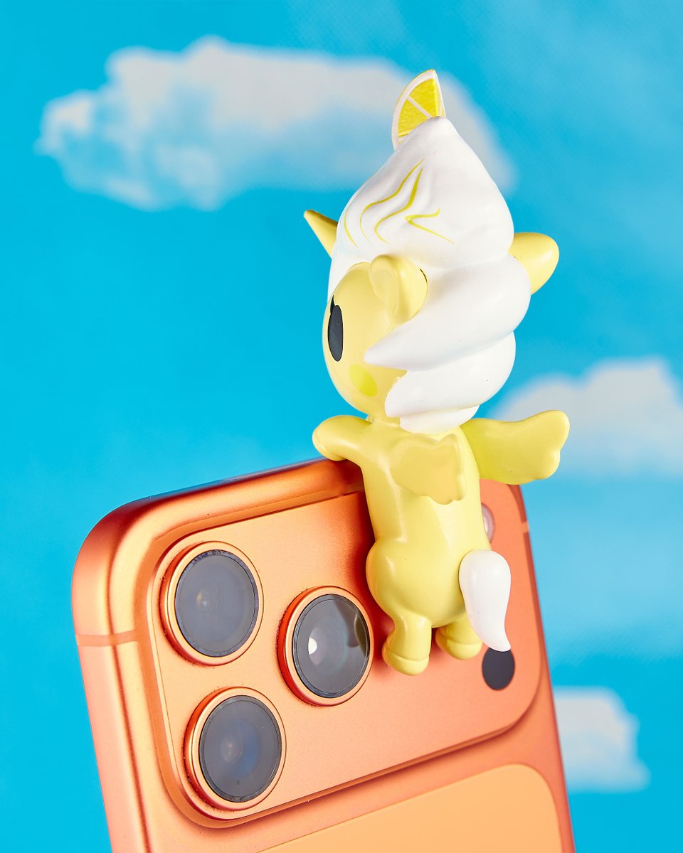 tokidoki's tweet photo. Coming soon! 🍒🍩🍰
#tokidoki https://t.co/fiUXc5MRPK