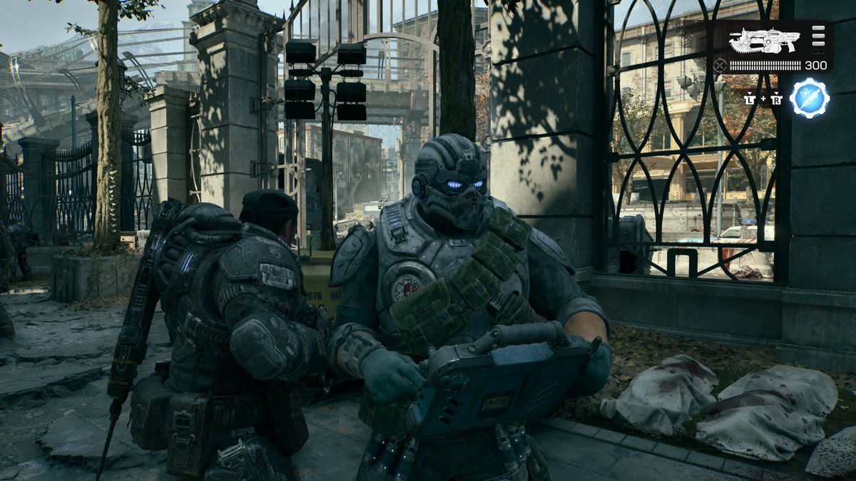 JamesHalliday94's tweet photo. Hey @CoalitionGears @GearsofWar can we please get these Combat Medics from the campaign as multiplayer unlocks? They look so cool! https://t.co/34UakdVTTc