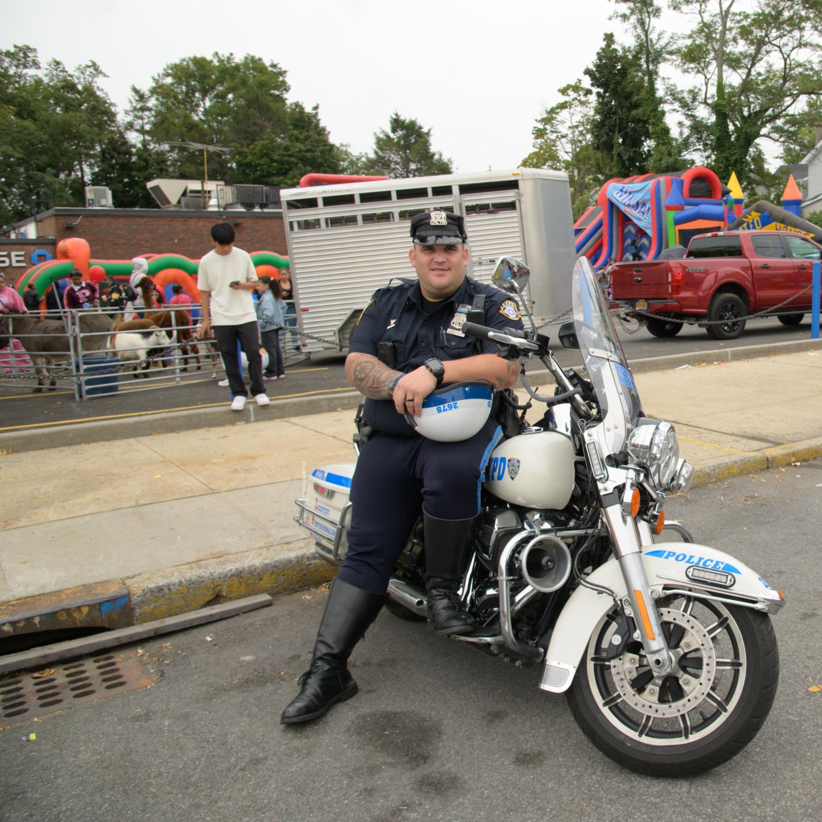 NYPD45Pct's tweet photo. https://t.co/pO2jJUebe8