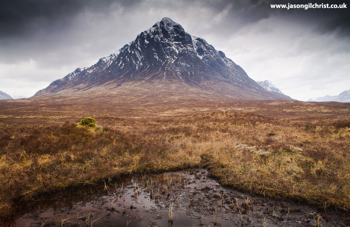 jgilchrist13's tweet photo. Happy International Geodiversity Day.
From Buachaille Etive Mòr, Highlands, Scotland.
Volcanic rhyolite & andesite rock ~420-425 million years old.
#ScottishGeology #TheBuachaile #Scotland #geology #GeologyRocks #WorldGeodiversityDay #InternationalGeodiversityDay #GeodiversityDay https://t.co/54wcGLFAqJ