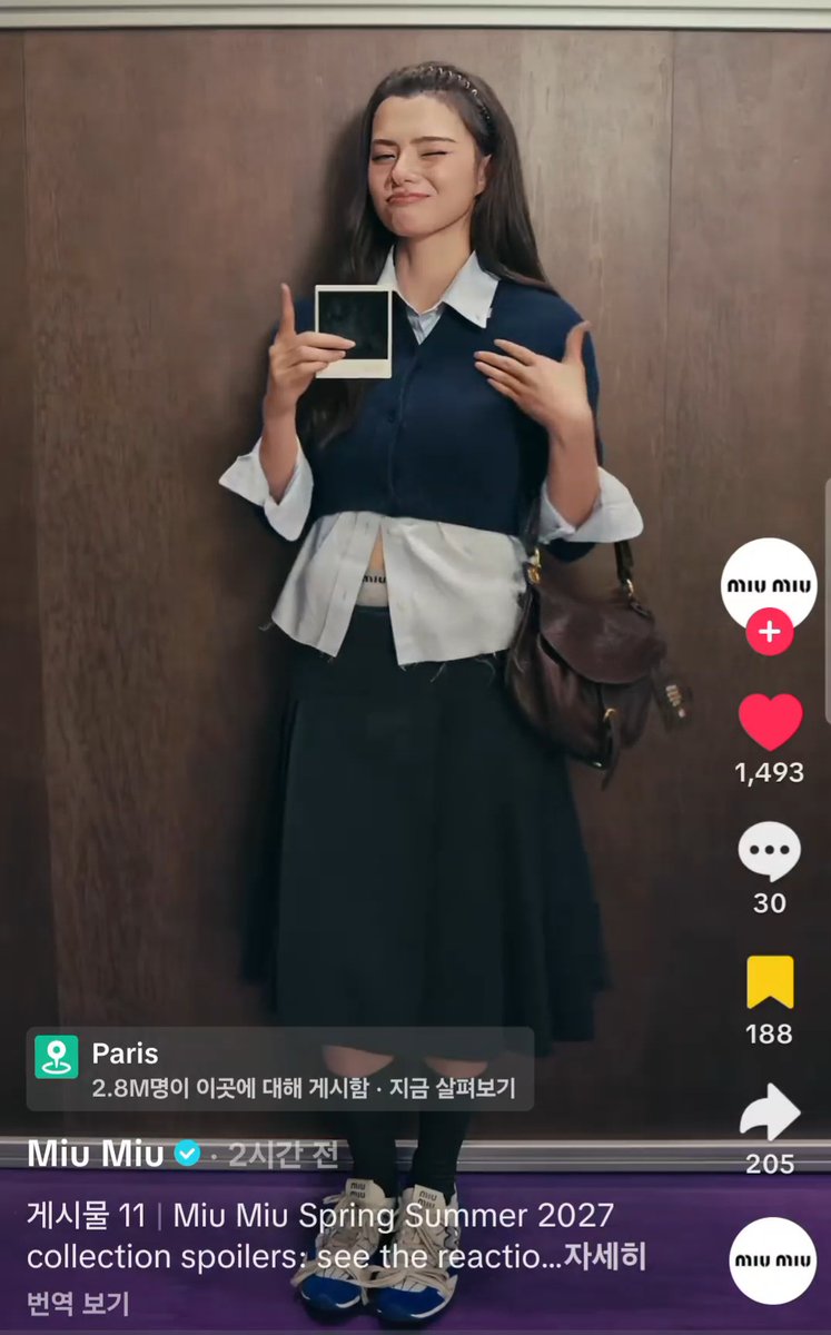 Madness78654's tweet photo. Miu Miu official TikTok has featured Becky in several clip✨️

📎https://t.co/3FMrJHdSsp
📎https://t.co/KRbdeqL4QA
📎https://t.co/vGsYDygltc
📎https://t.co/H42vSN4rCS

#MiuMiuSS27xBecky #MiuMiuSS27
#MiuMiuPFWxBecky
#Beckysangels #BeckyArmstrong‌ https://t.co/3PThR4038Y