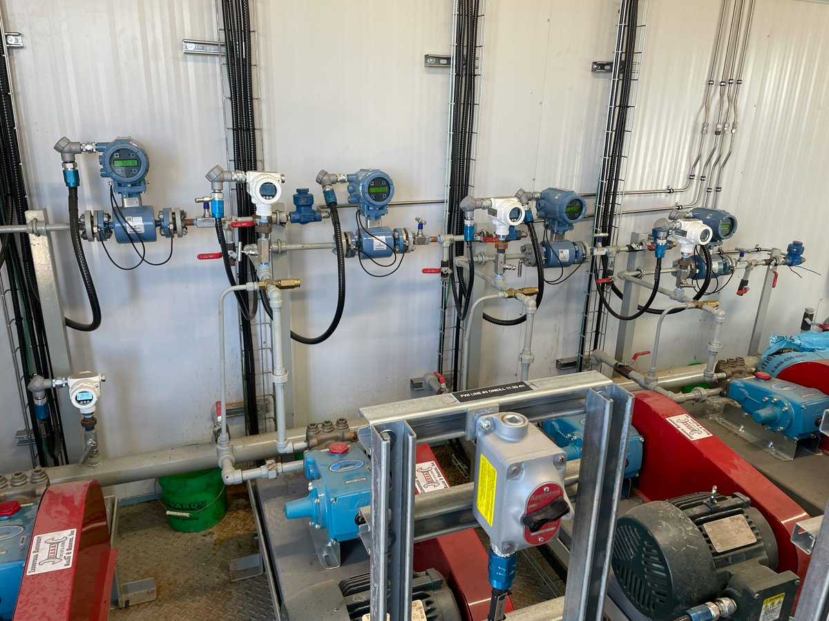 ProcessingMag's tweet photo. Accurate flow measurement can help metal producers identify water losses and inefficiencies in real time. Magmeters and ultrasonic flowmeters provide reliable measurement across critical water circuits in steel mills. @Emerson_News  https://t.co/rD8zsaHXPF https://t.co/QQWyII2XsR