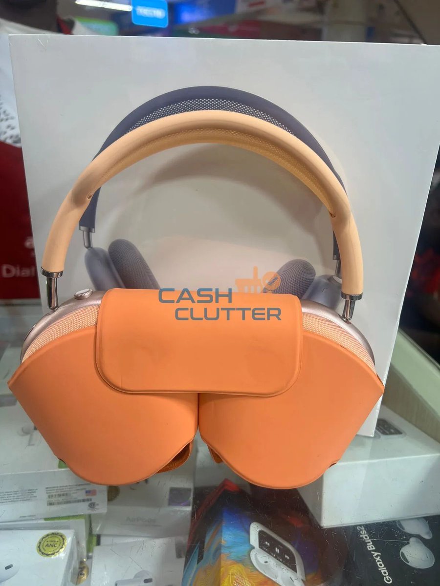 cashmyclutter's tweet photo. Just listed: AirPods Max with smart case, brand new and sealed. UGX 350,000.
Great battery, noise canceling,

https://t.co/P45FoG7twb https://t.co/XKef6UMM2w