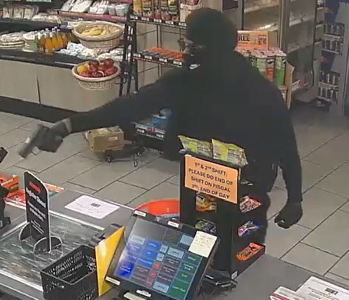 FBITampa's tweet photo. Working together makes our communities safer. #FBI Tampa and our local law enforcement partners helped secure a 28-year federal prison sentence for a serial armed robber who targeted convenience stores near I-75. Strong partnerships take violent offenders off our streets and help keep the public safe.
https://t.co/Gq3iCFRbWd