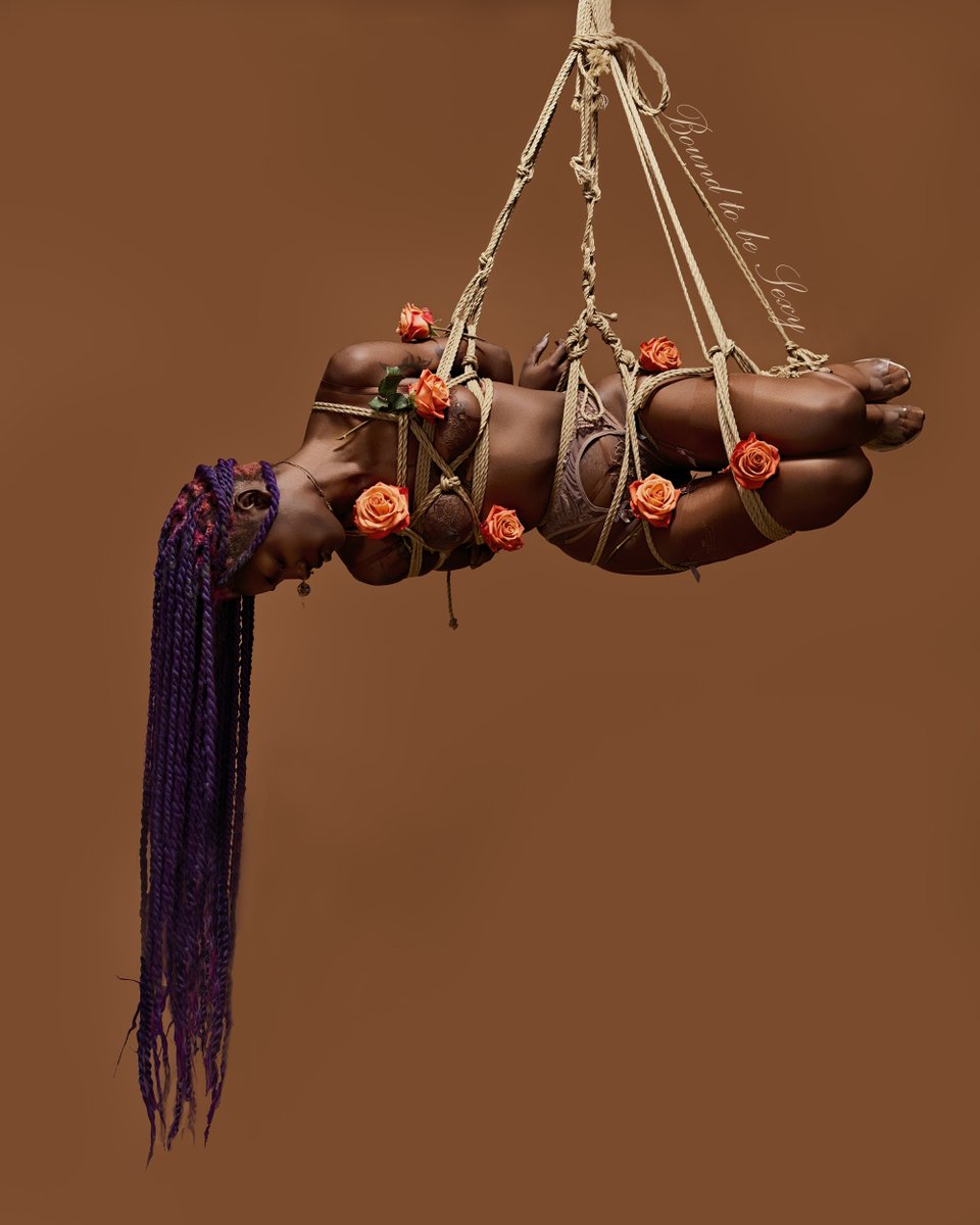 ChamplinDon's tweet photo. Hanging in the balance. A'marie is suspended with a box tie and gunslinger hip harness decorated with roses. Her braided long hair reaches for a her dreams.
Ropebunny: A'marie https://t.co/bNm0JZqdck