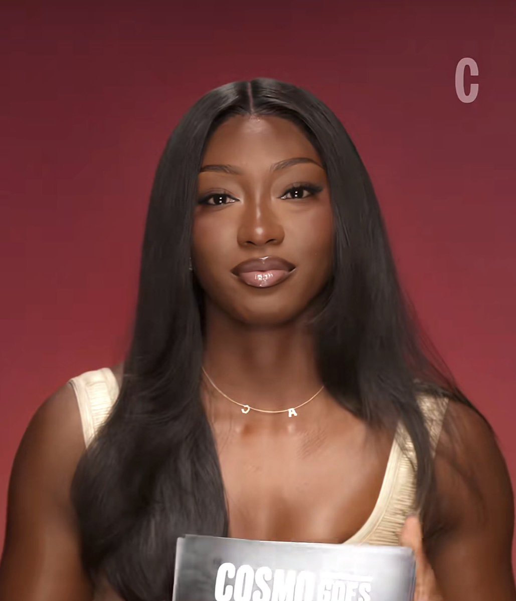 SoniaFash's tweet photo. The Cosmo interview is old but we got two pretty looks from Aniya within 24 hours 🤏🏾✨ https://t.co/iTt7qaWo52