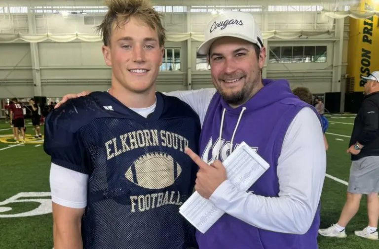 NWahlScouting's tweet photo. Over 1000 words about our @PrepRedzoneNE Big Dogs of the Week from Week 6 including

@joey_kiscoan of @ElkhornSouthFB 
@CarterLipska of Sidney
@ethanatchison08 of Cozad
@MaycenWalters5 of @GHSDragonFB 
@EastonLoftin of @MWWildcatFB 
@ElijahMcPhaul of @BellevueWestFB 
@caysenrobertson of Alliance

https://t.co/T0bAN8Egap