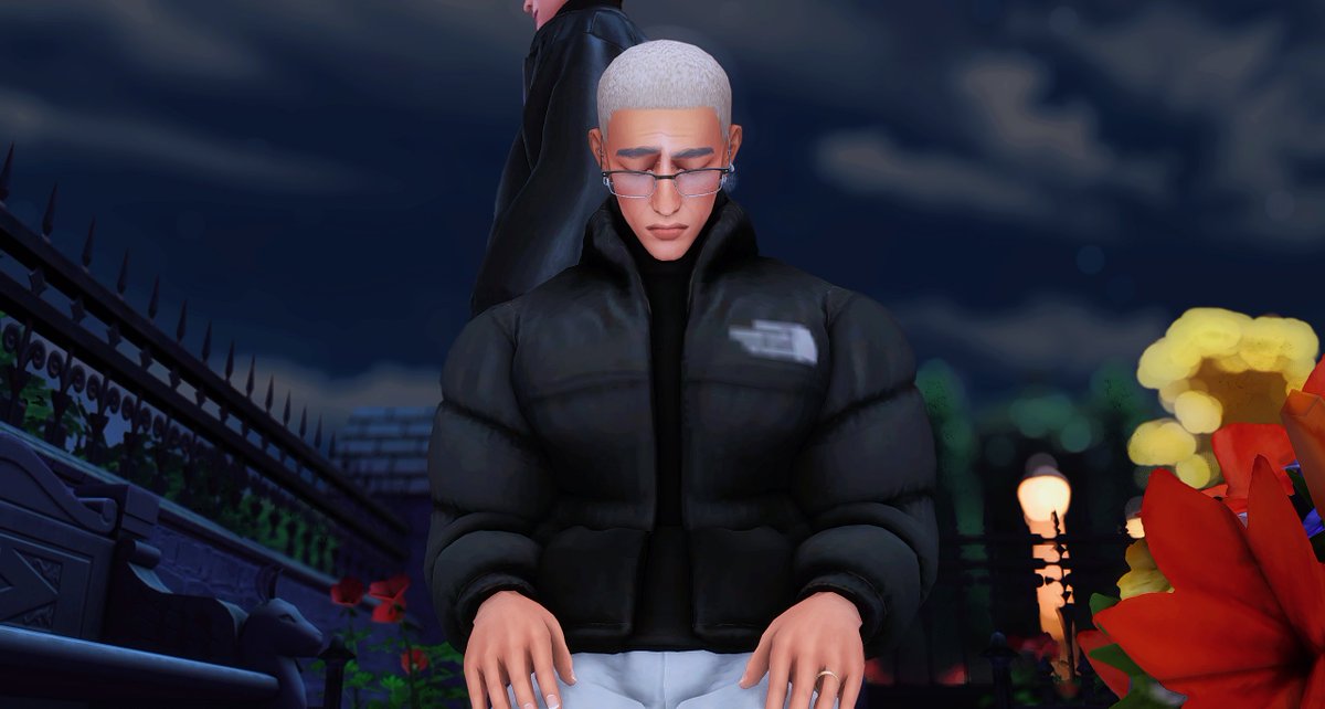 naomich8's tweet photo. i feel extremely sorry for him😭😭😭😭😭😭😭 they used to be "two broken souls found and healed e/a" and "highschool sweathearts". and the flowers on the left are the ones that he (Mike) got for his hb (Richard) for their anniversary ... #sims4 #mlm https://t.co/LfxcrMv0Xu