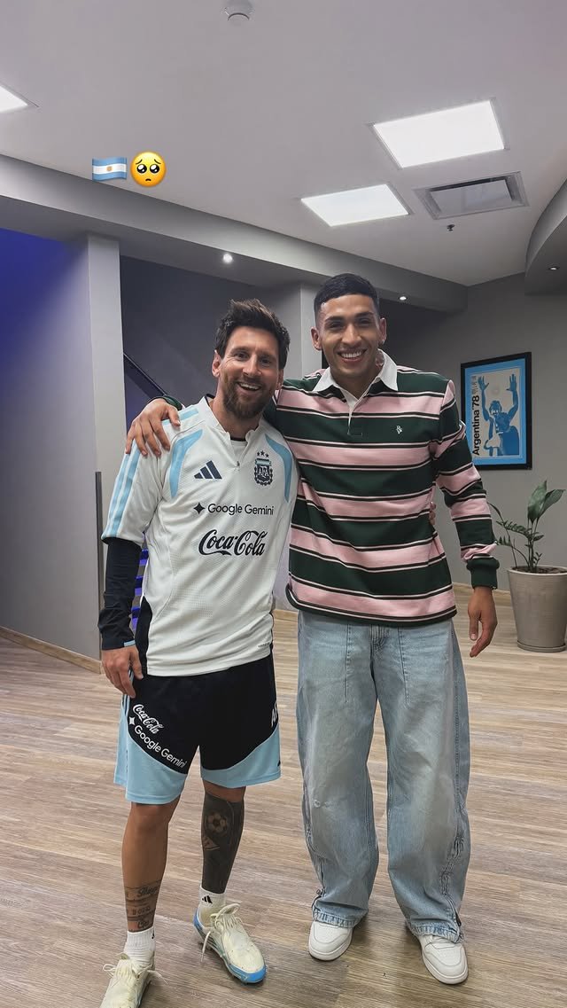 la12tuittera's tweet photo. 😮‍💨🇦🇷 LIONEL MESSI y EQUI FERNÁNDEZ. https://t.co/GS8tk6IK9t