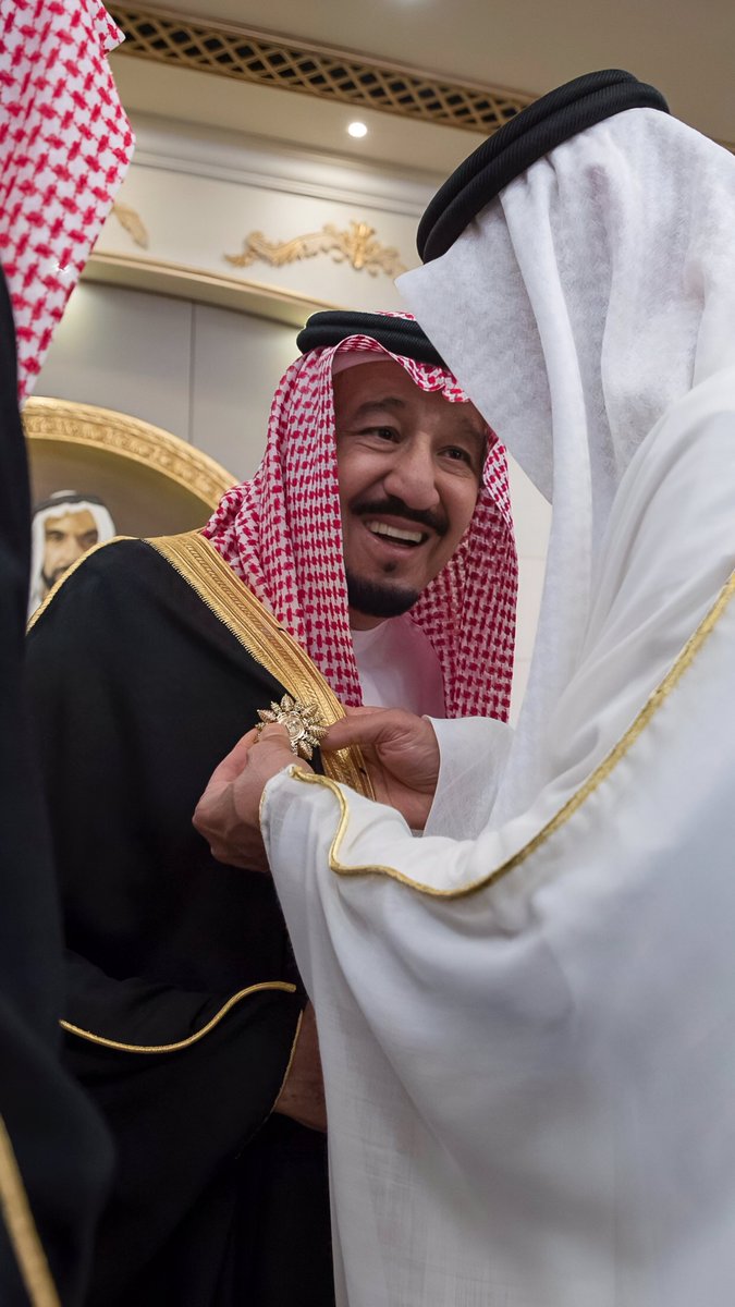 _hhmbz1's tweet photo. - رئيس الدولة يهنئ القيادة والشعب السعودي بالتتويج بلقب خليجي 27 🇦🇪⚽️ https://t.co/5kerwzUWWu