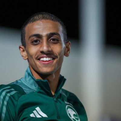 Abdulelah__MS's tweet photo. جائزة صاحب السمو الملكي خالد الفيصل لأفضل لاعب في بطولة خليجي 27

 وحدة سكنية في مكة المكرمة
تُقدَّر قيمتها بنحو 3 ملايين ريال من نصيب ولدنا همام الهمامي 🇸🇦💚 https://t.co/30bcjvrTHn