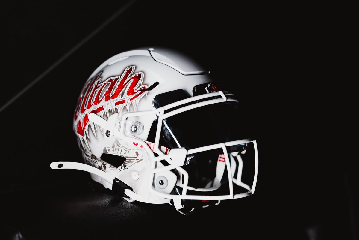 Utah_Football's tweet photo. 𝒊𝒄𝒆 𝒄𝒐𝒍𝒅 🥶

#GoUtes | #RSNB https://t.co/JmMI5g5lTO