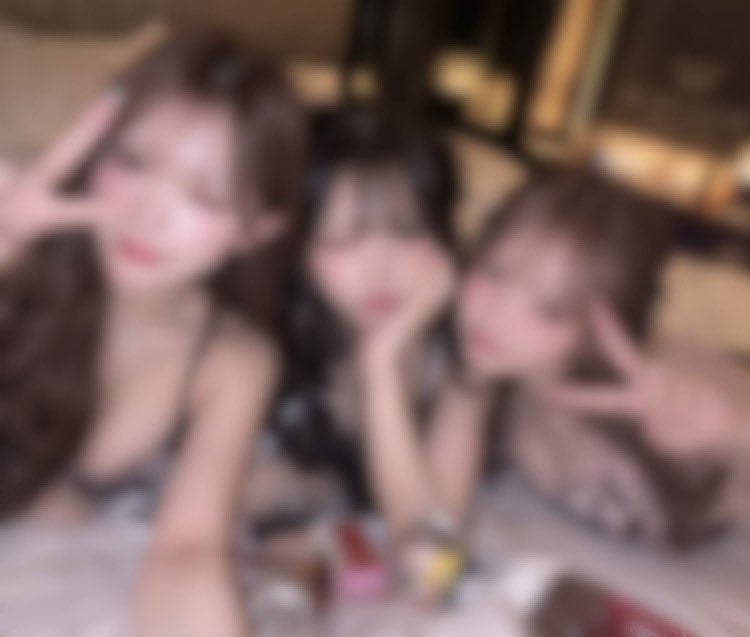 _2211siinadayo's tweet photo. 今日ちょっぴり病みしいなだったけど
女3人でラブホ女子会してきたぁ👶🏻🎀♡

いっぱい喋って笑ってたら元気でた(՞ ܸ.ˬ.ܸ՞)🫧

#名古屋 #女子会 #フォローしてください https://t.co/1T69MA58O9