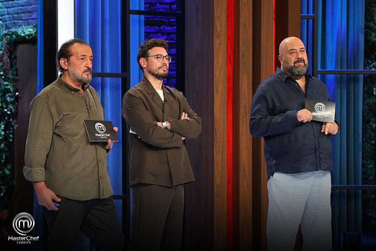 TvMasterchef's tweet photo. Haftanın ilk dokunulmazlığını oynayacak yeni takımların yarışıyla #MasterChefTürkiye yeni bölüm bu akşam 20.00’de TV8’de. #MasterChef #ACUNMEDYA #TV8 @Danilo_Zanna @chefyalcinkaya @SomerSivrioglu https://t.co/I8OkGGVpaM