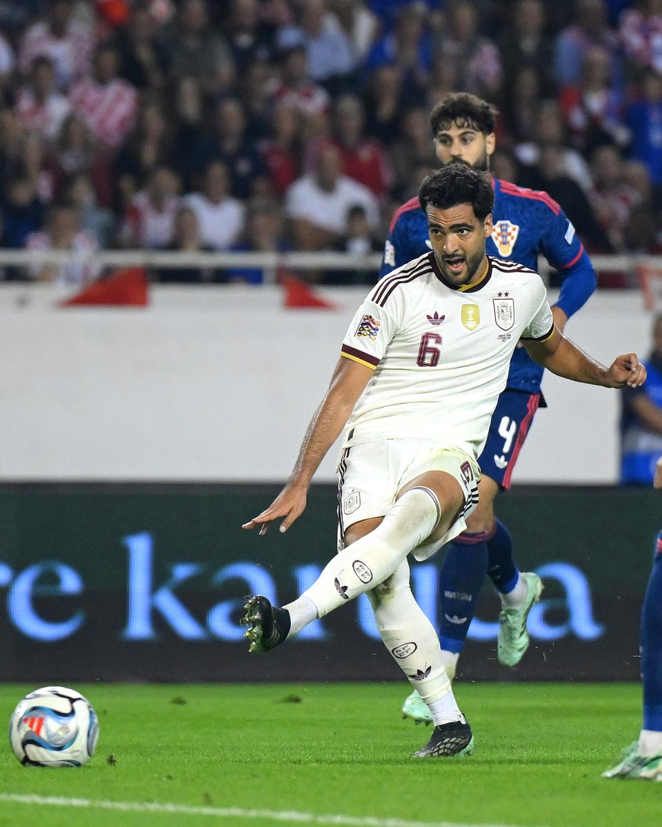brfootball's tweet photo. Mikel Merino scores twice off the bench as Spain come from behind to win 2-1 in Croatia 🇪🇸

The world champions' winning run extends to 11 games. https://t.co/arWQ4fYM6A