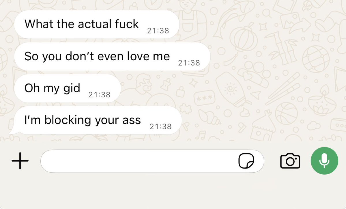 RyanSimmonnqch's tweet photo. Just nuked a three year relationship for a girl that doesn’t even know I exist fml https://t.co/yolg8e7rrR