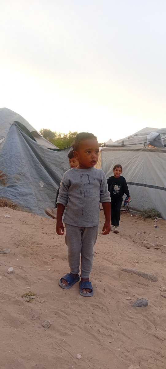 waedgaza's tweet photo. The alarm bells are ringing; there are only 3 days left until the payment deadline. Nothing has been delivered yet, even though I desperately need milk for my baby. However, I'd rather pay the rent than be evicted. Please donate and help as much as you can. https://t.co/yGubvrz2gg