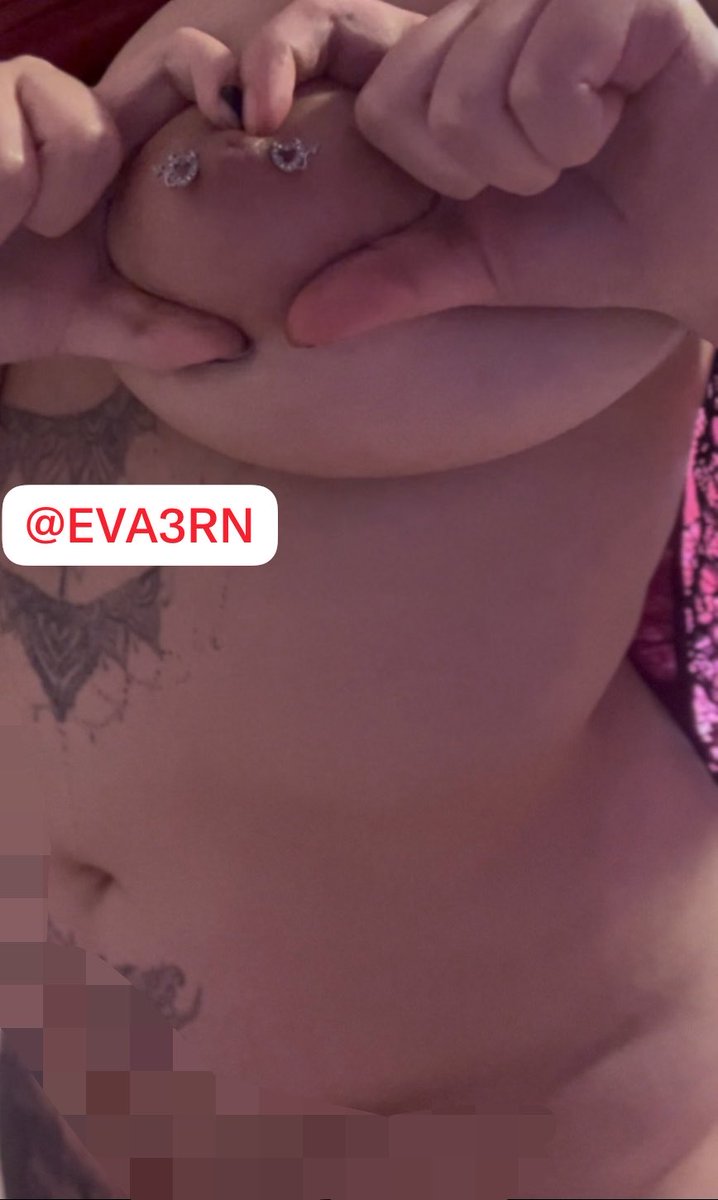 EVA3rn's tweet photo. Hypnotizing you to handover your wallet #goonbait #nsfw #buyingcontent #sellingcontent https://t.co/VbaBr6S8Nj