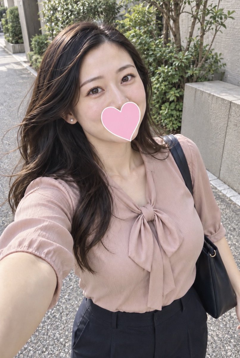 Sora_me22's tweet photo. おはようございます。そらみです。

みなさんのおかげで元気出して一日頑張れるようになりました。

私もみなさんに元気を届けられるような存在になれたらいいなぁ

今日のブラックコーヒーは
ミニストップでした。ちょっぴり苦めに感じますした。

それでは、いってきまーす☺️ https://t.co/7NShx5gk7Q