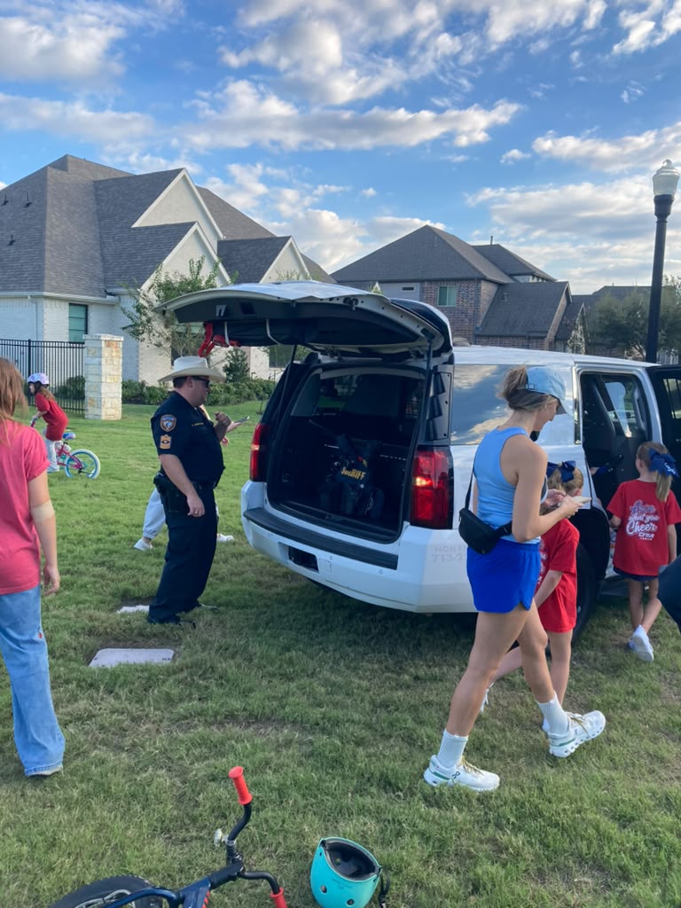 HCSOTexas's tweet photo. Thank you for welcoming HCSO into your neighborhoods tonight!
The Preserve at Towne Lake
11627 Magnolia Crest Cove, Cpress, TX 77433
5:30-7PM
#NNO2026 #HCSONNO2026 https://t.co/s9OAjwEQbg