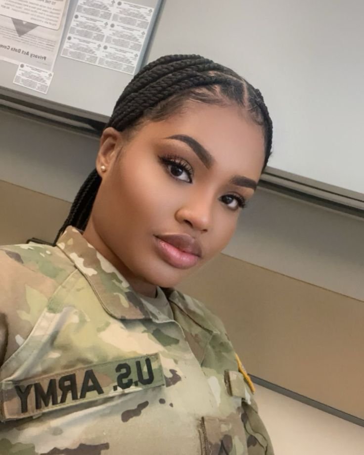 EmilyBien_S's tweet photo. Just another day in uniform. ☕️ What's one thing you're grateful for today?
#MilitaryLife #Gratitude #DailyVibes #USA https://t.co/y7ggOmmbqq