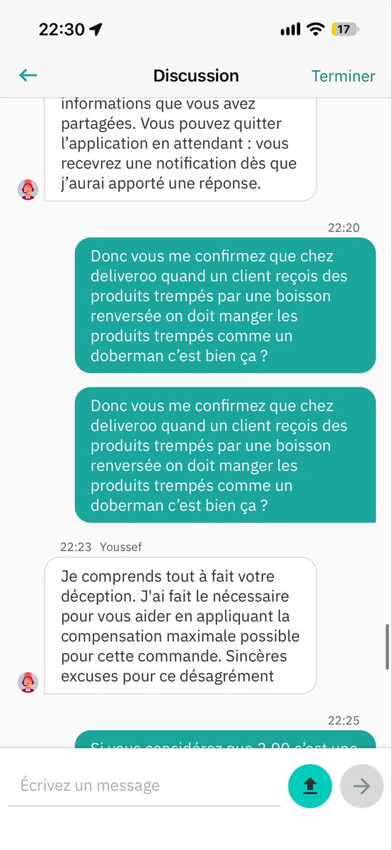 franck_ii's tweet photo. Quand @Deliveroo_FR traite ses clients comme des doberman : ta commande arrive avec boisson renversée et les autres produits trempés avec photos à l’appui et on te rembourse seulement 2,90€ « compensation maximale » et les produits trempés ? Tu les manges comme un doberman https://t.co/7QpHsI19rk