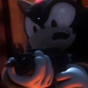 _loapbitz's tweet photo. both are the same character btw https://t.co/645x4Hw69w